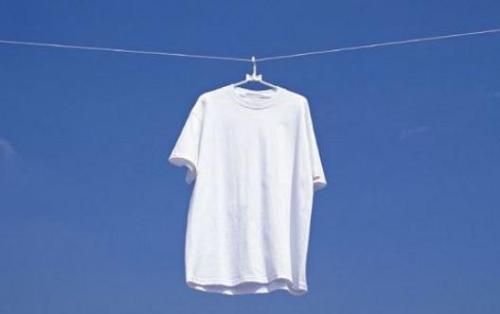 濕衣服快速變干全攻略 科學(xué)方法與實(shí)用技巧